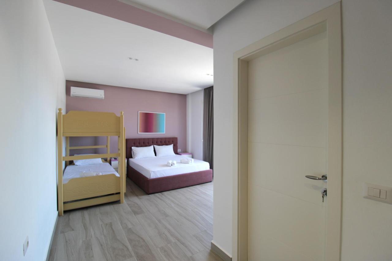 Hotel Bega クサミル エクステリア 写真